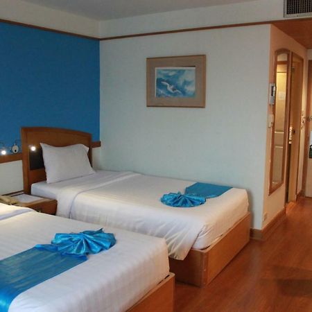 Chon Inter Hotel Чонбурі Екстер'єр фото