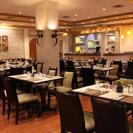 Chon Inter Hotel Чонбурі Екстер'єр фото